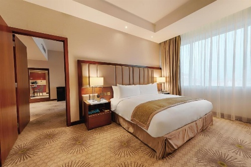 Holiday Suites Al Azizia image 16