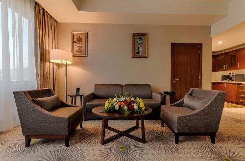 Holiday Suites Al Azizia image 43